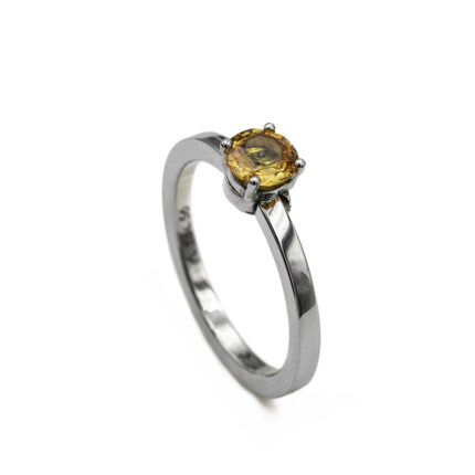 Bague en acier & saphir orange