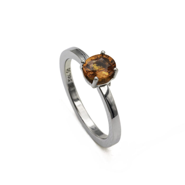 Bague en acier & spessartite